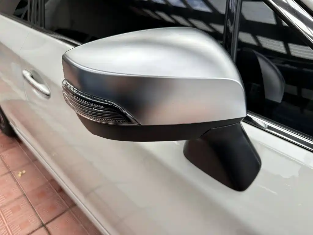 Subaru Legacy — миниатюра 9