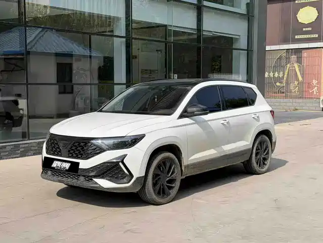 2022 Jetta VS5