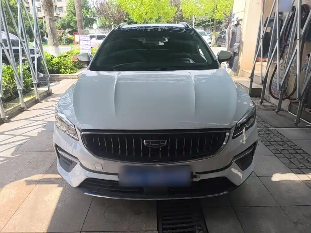 Geely Emgrand S — миниатюра 3