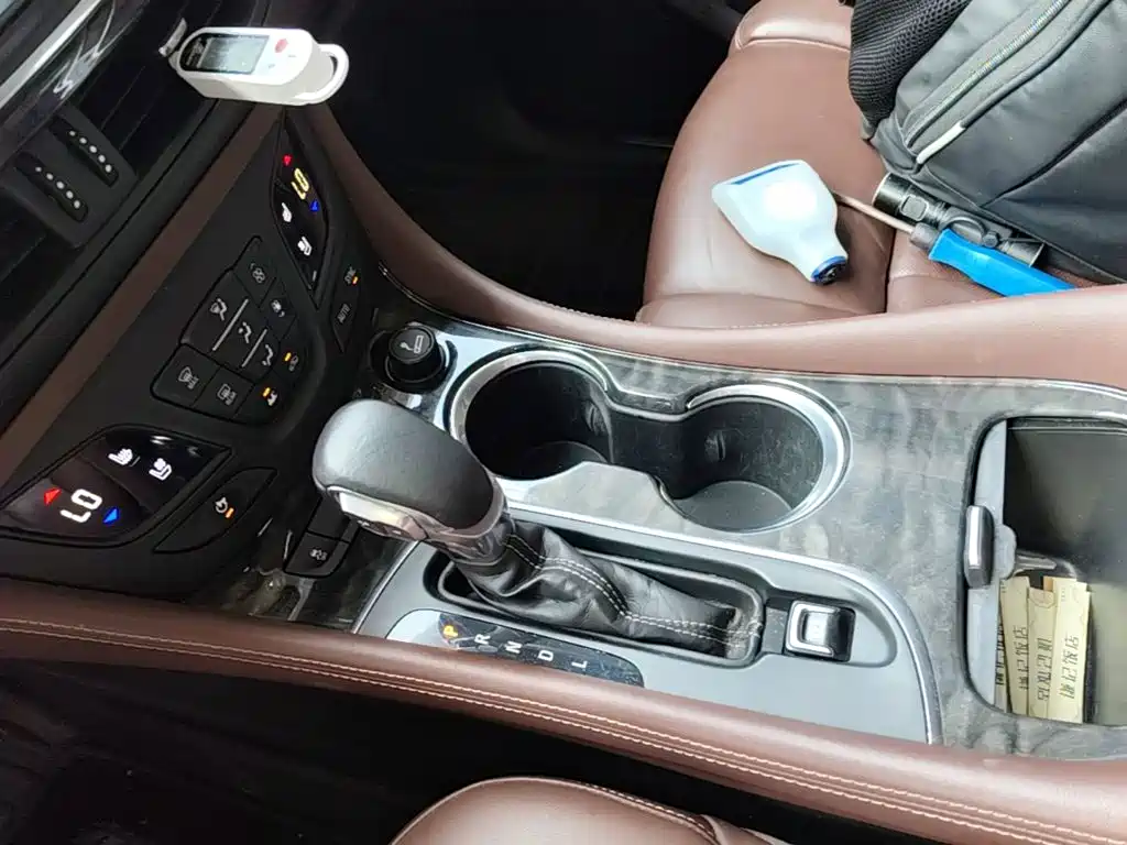 Buick Envision Plus — миниатюра 14