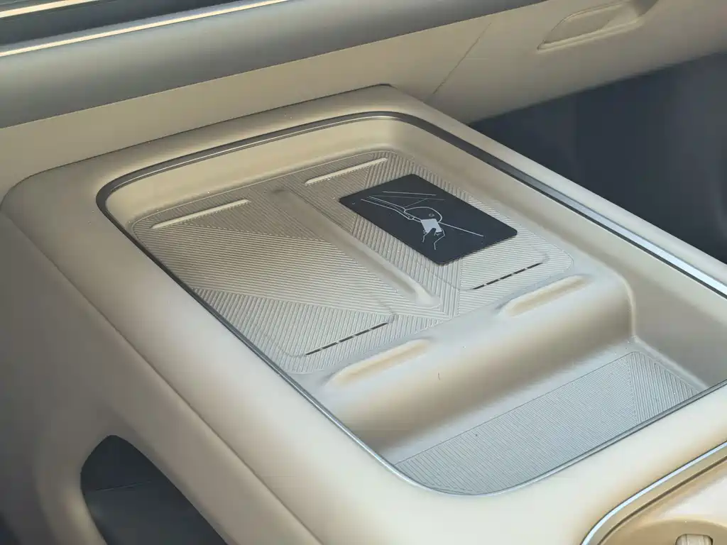 Li Auto Li i6 — миниатюра 11