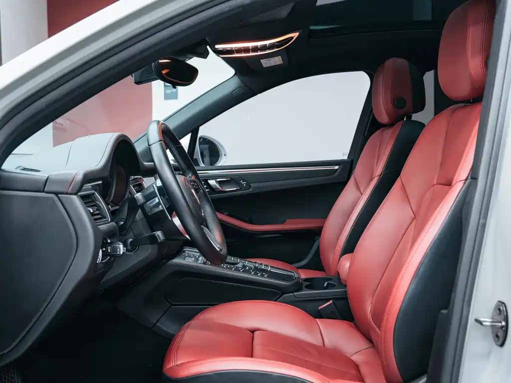 Porsche Macan — миниатюра 9