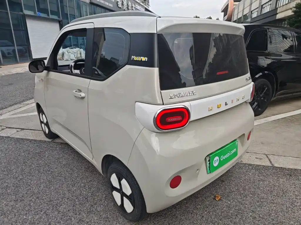 Wuling MINIEV — миниатюра 5
