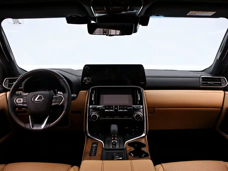 Lexus LX — миниатюра 5
