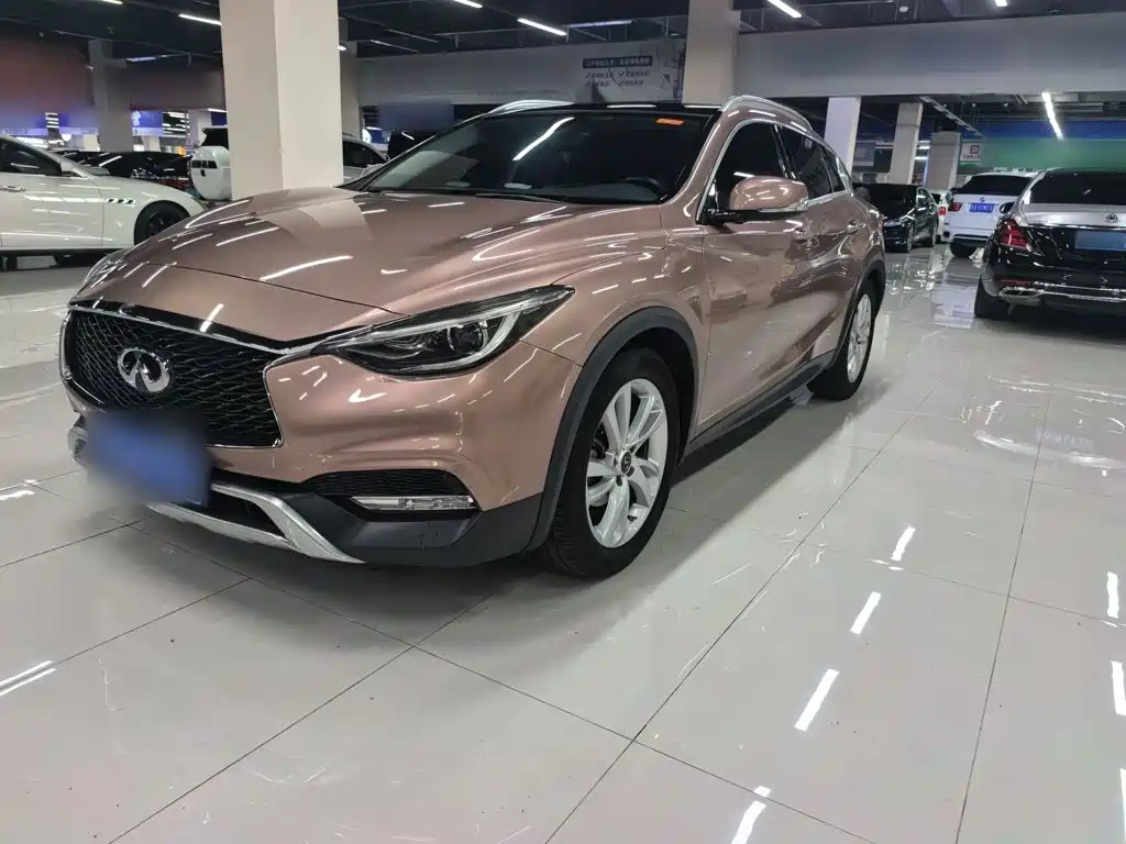 Infiniti QX30 — миниатюра 2