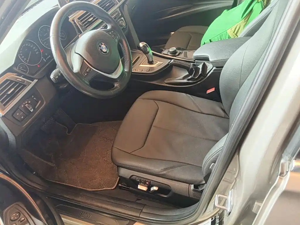 BMW 3 Series — миниатюра 15
