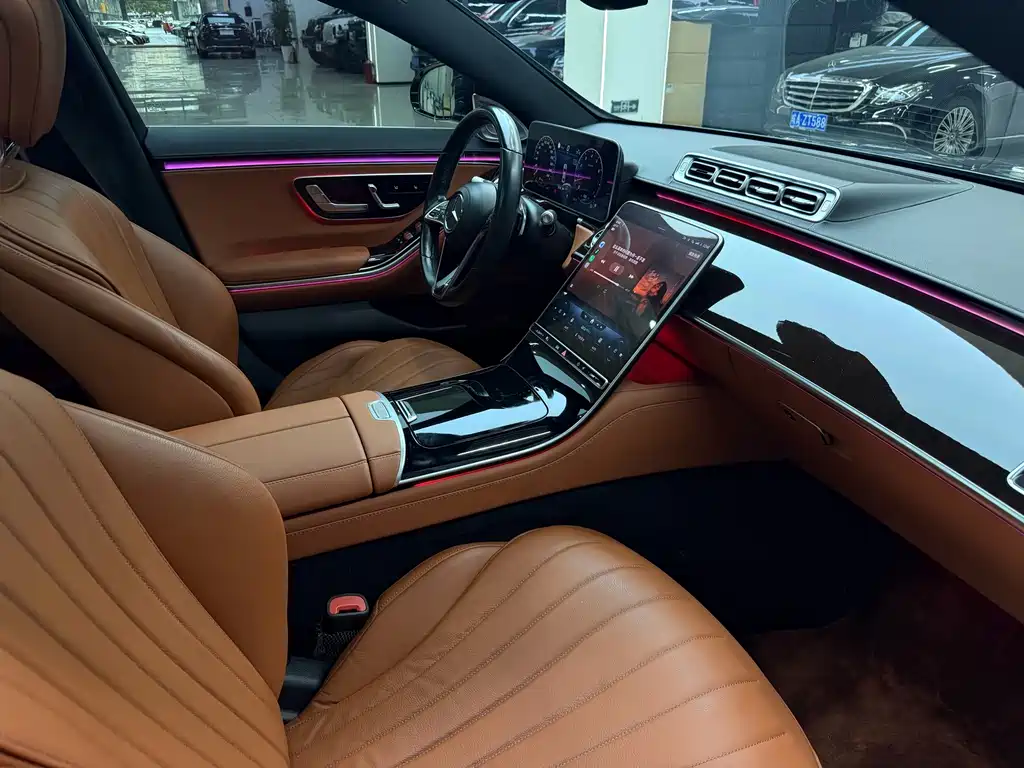 Mercedes-Benz S-Class — миниатюра 8