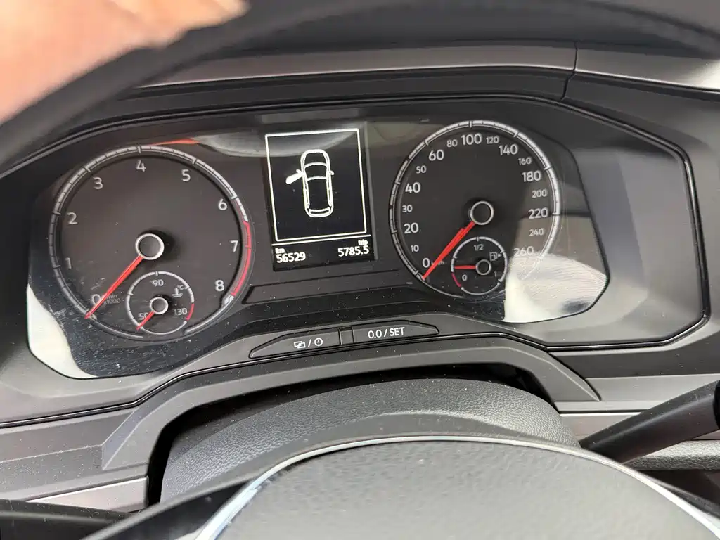 Volkswagen Polo — миниатюра 7