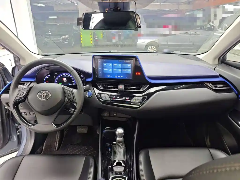 Toyota C-HR — миниатюра 10