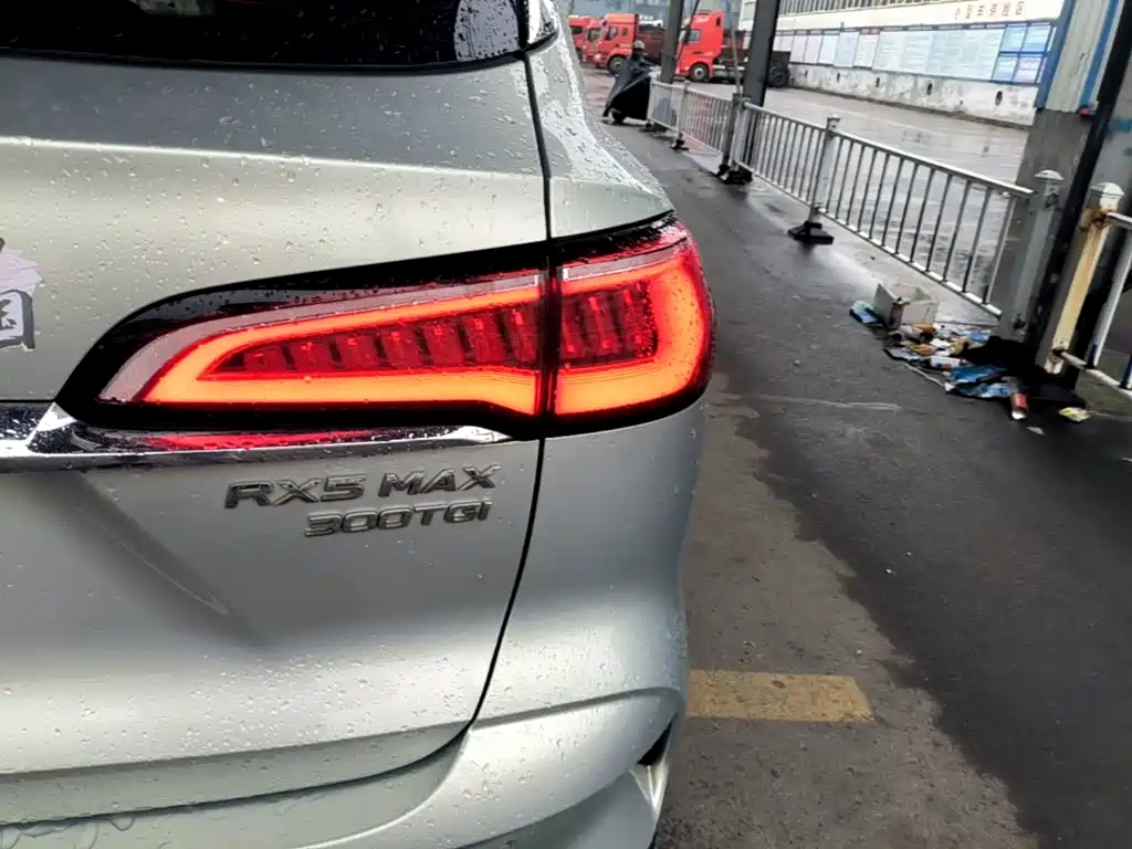 Roewe RX5 MAX — миниатюра 8