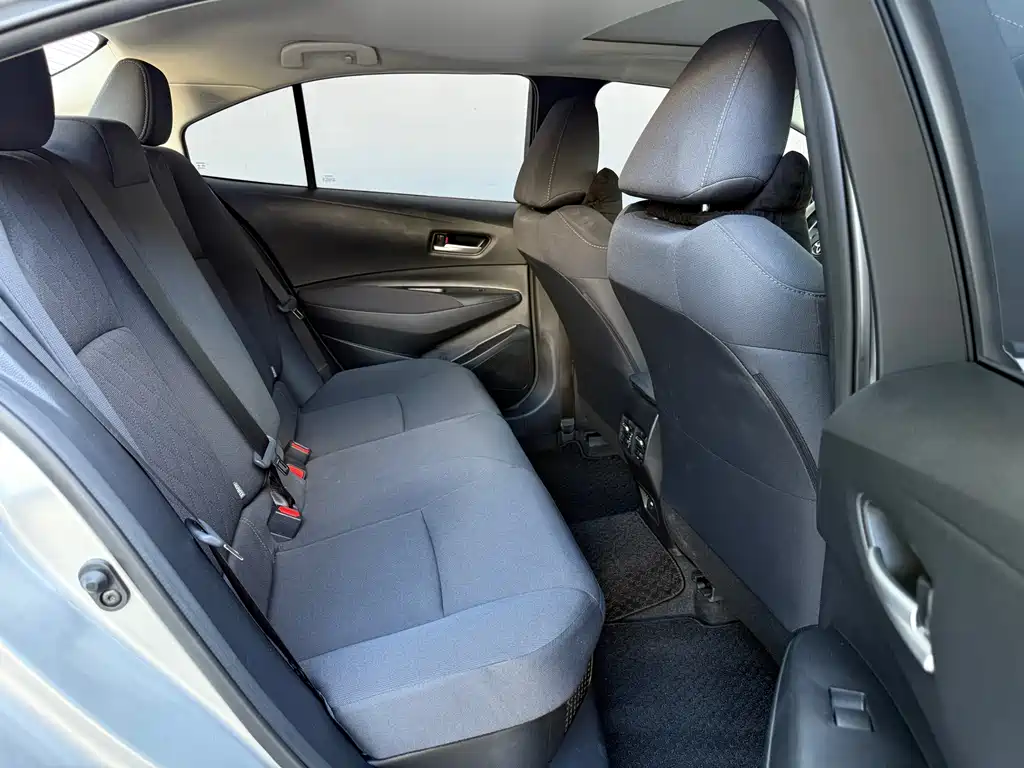 Toyota Corolla — миниатюра 18