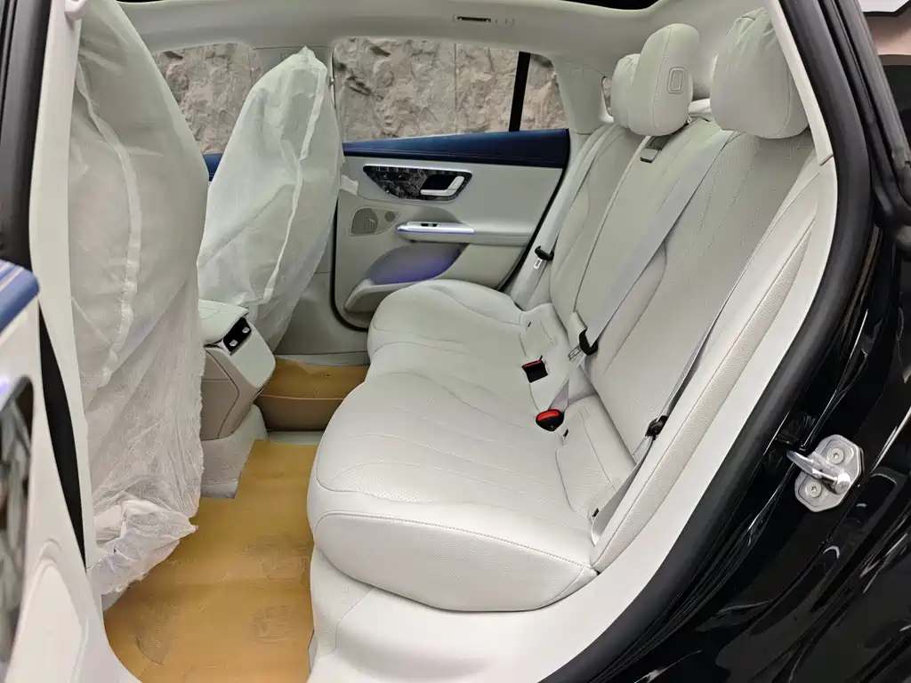 Mercedes-Benz EQE 2025 500 4MATIC