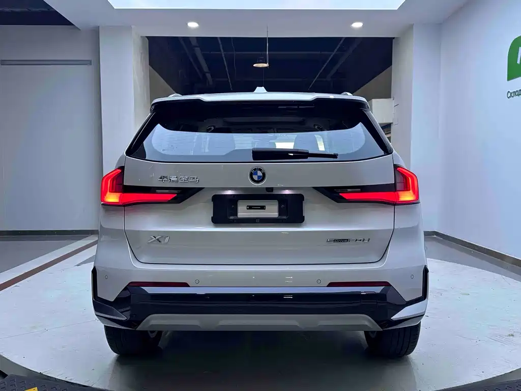 BMW X1 — миниатюра 5