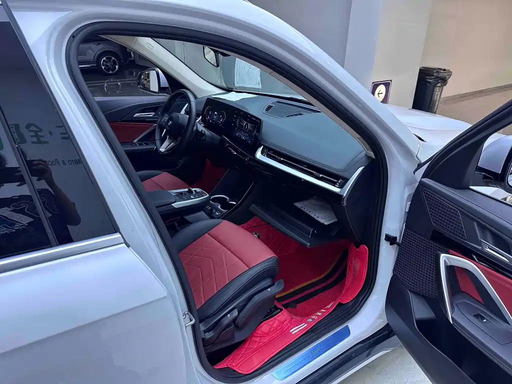 BMW X1 — миниатюра 11