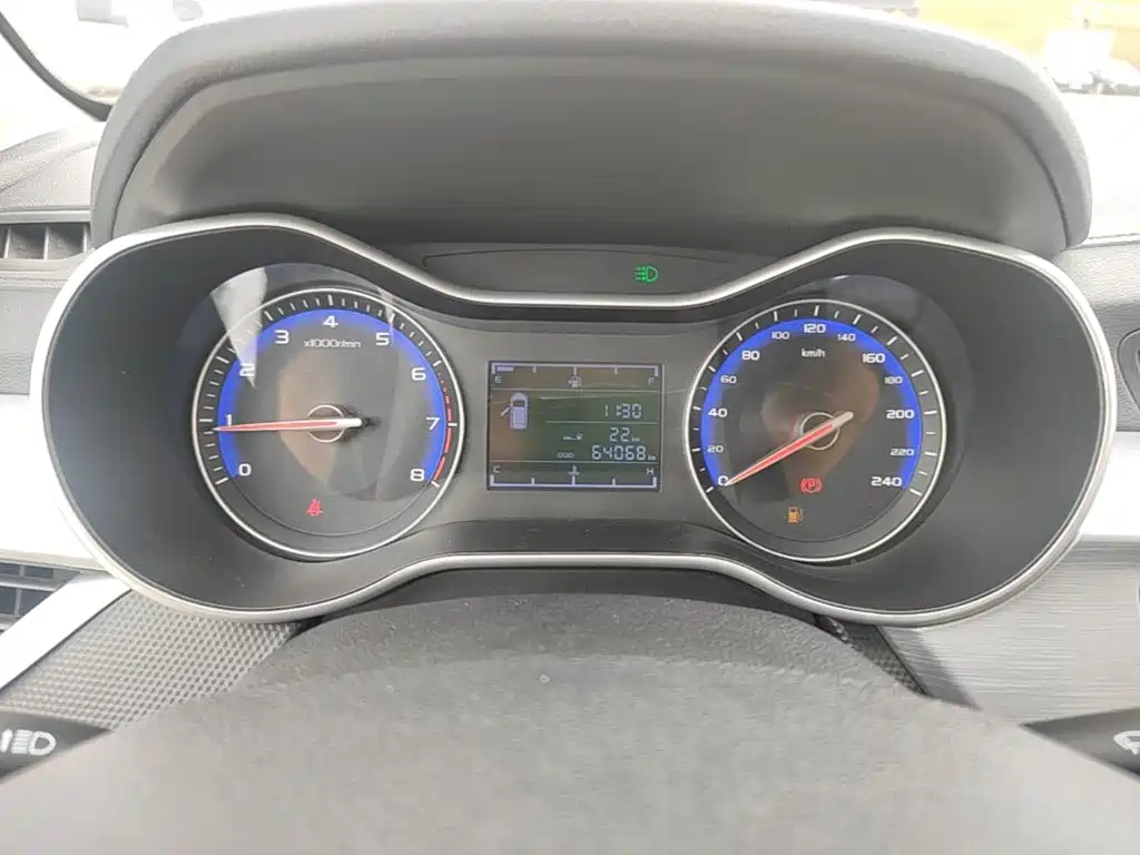 Geely Vision — миниатюра 12