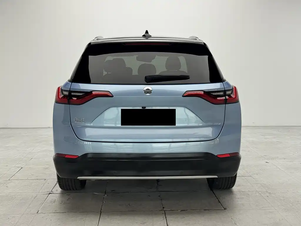 NIO ES8 — миниатюра 3