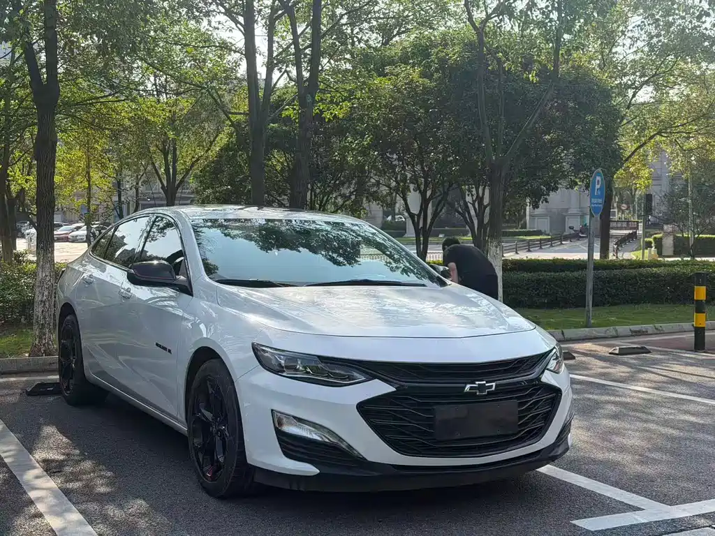 Chevrolet Malibu XL — миниатюра 3