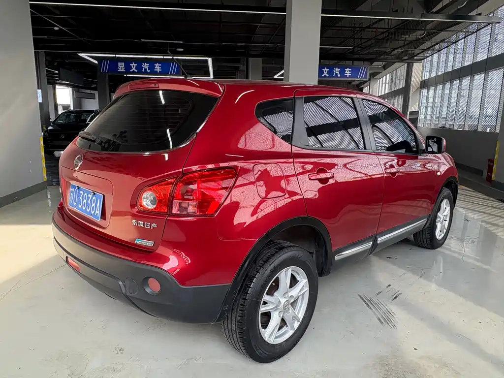 Nissan Qashqai — миниатюра 16
