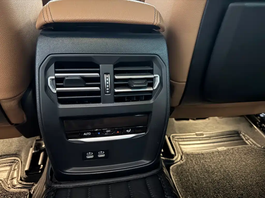 BMW 3 Series — миниатюра 19