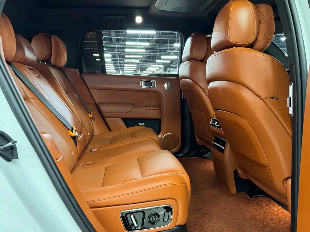 Li Auto Li L7 — миниатюра 18