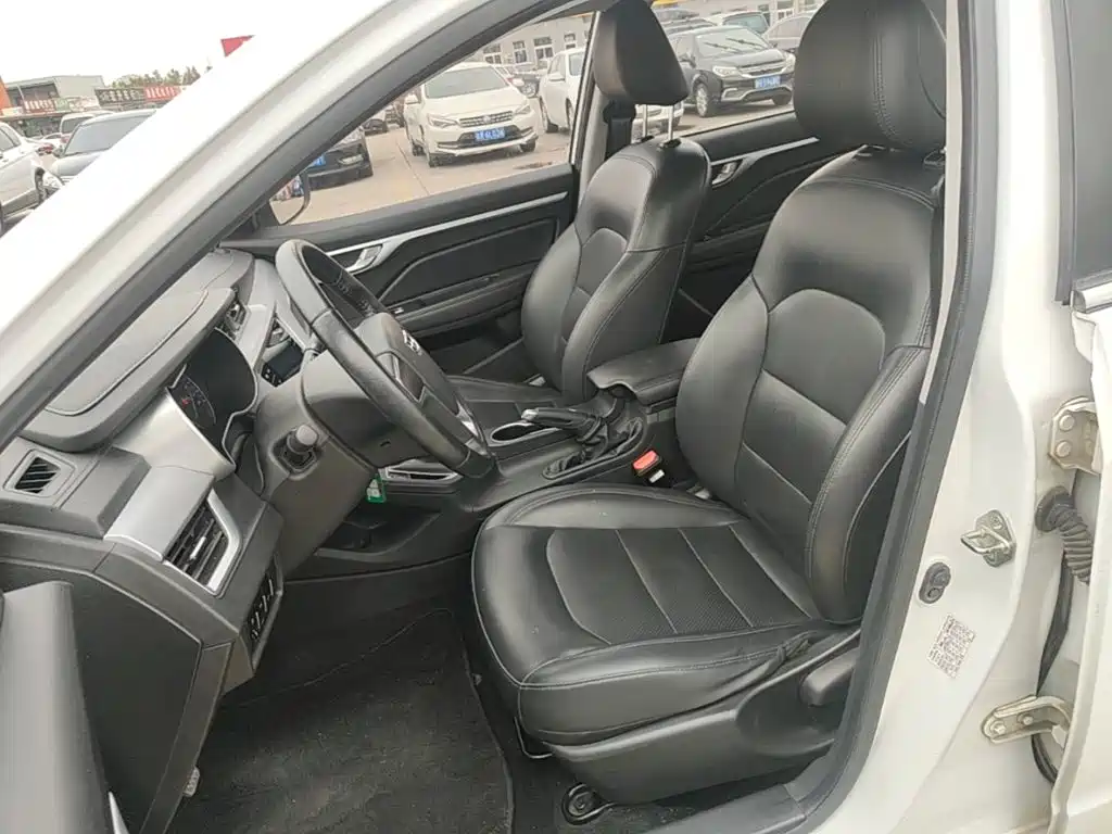 Geely Vision — миниатюра 15