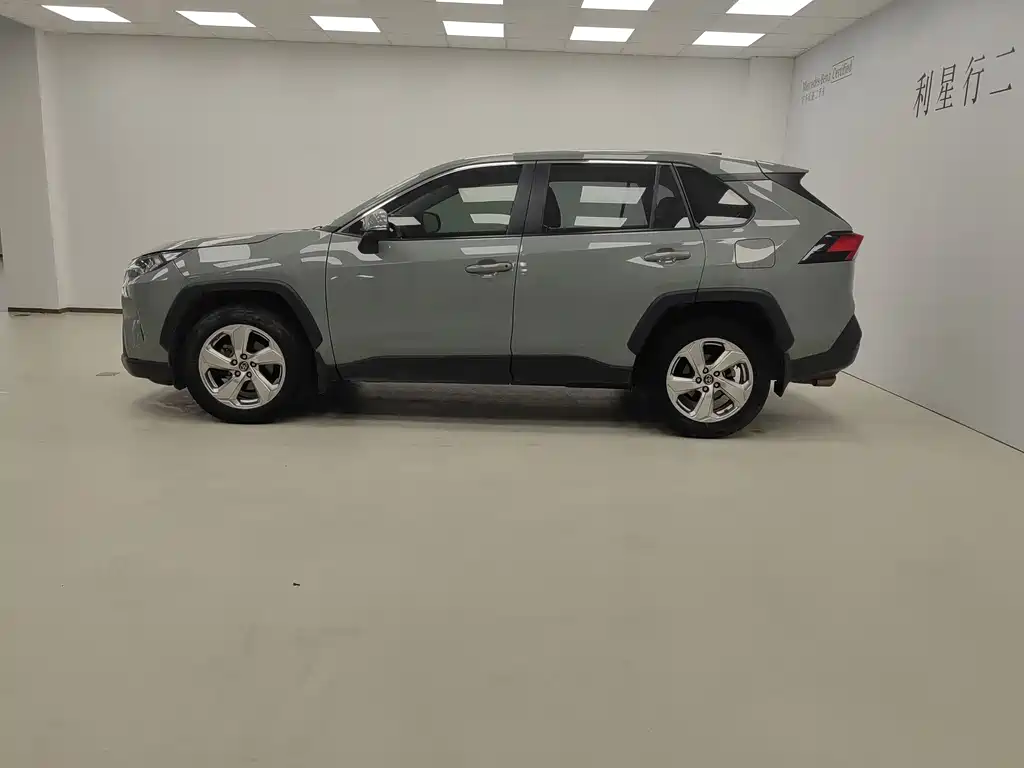 Toyota RAV4 2020 2.0L CVT