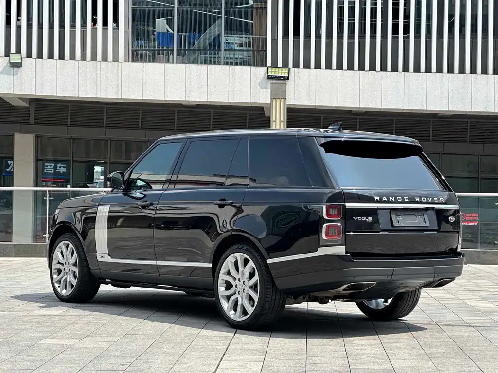 Land Rover Range Rover — миниатюра 15