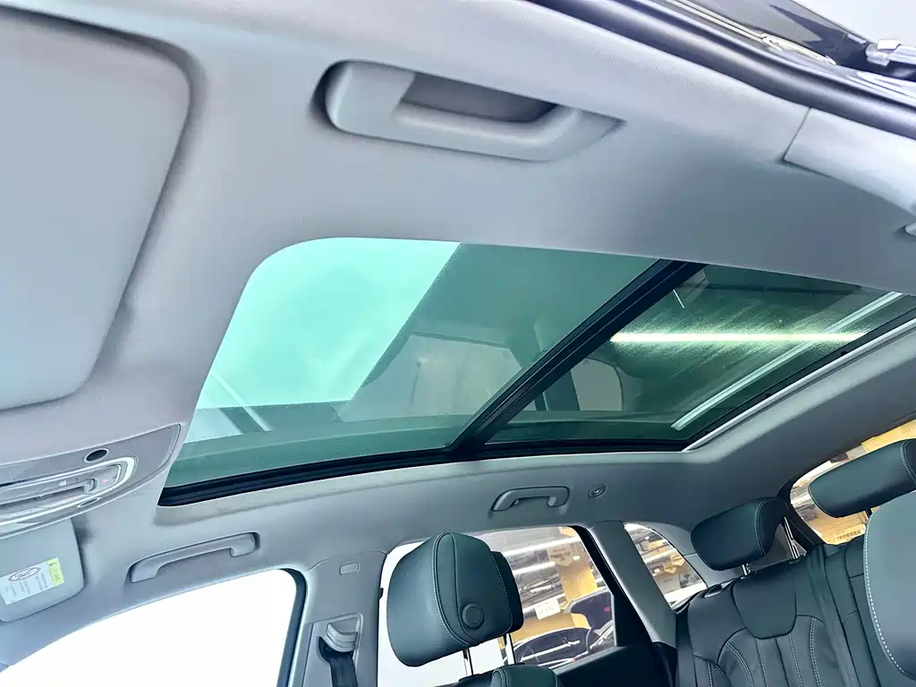 Audi Q5L — миниатюра 17
