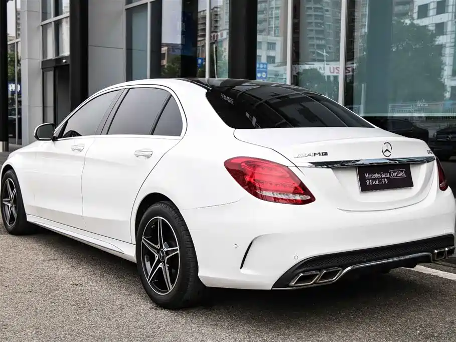 Mercedes-Benz C-Class — миниатюра 3