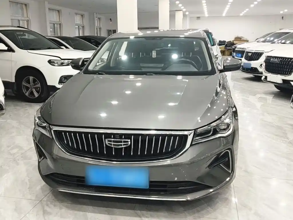 Geely Emgrand — миниатюра 3