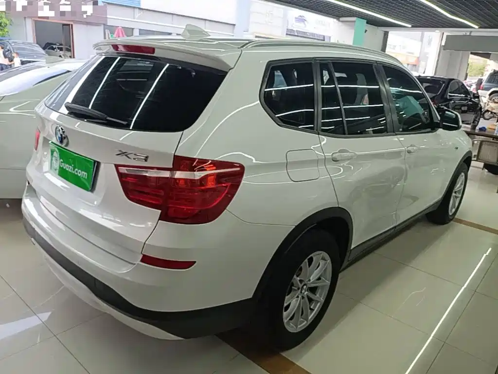 BMW X3 (Import) — миниатюра 7