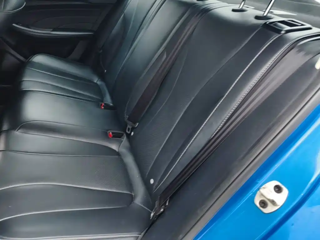 Roewe i5 — миниатюра 17
