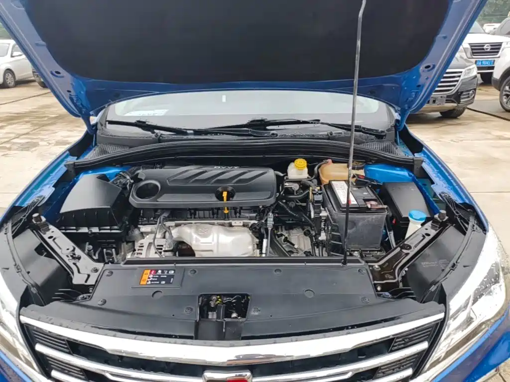 Roewe i5 — миниатюра 20