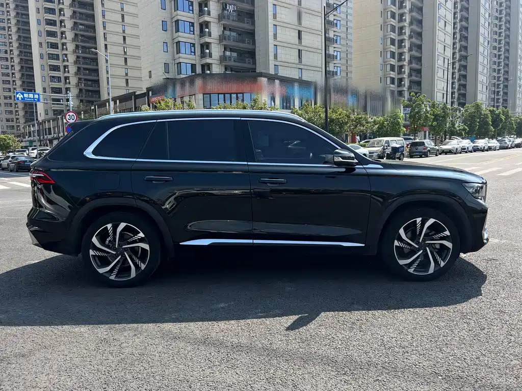 Geely Xingyue L — миниатюра 8