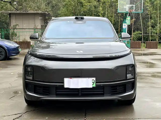 Li Auto L9