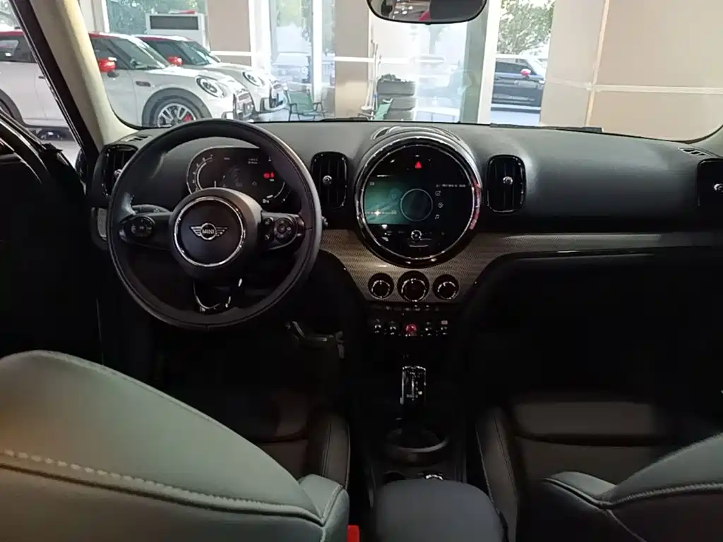 MINI Mini Countryman — миниатюра 10