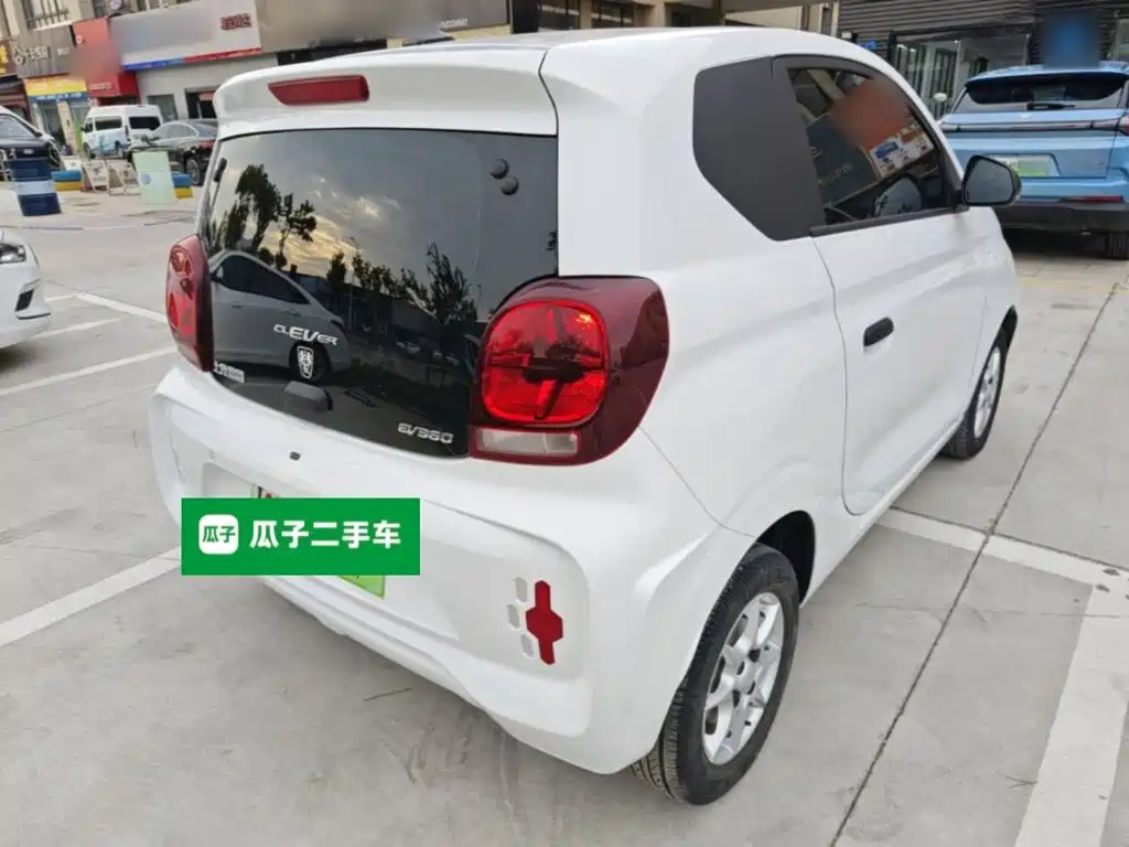 Roewe Clever — миниатюра 7