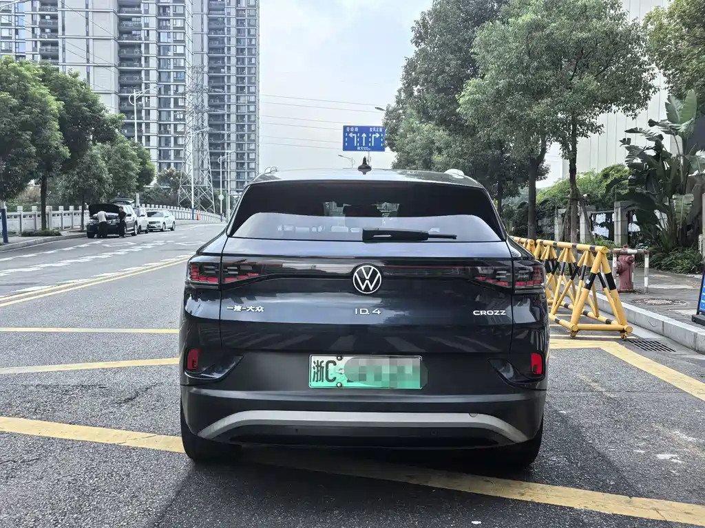 Volkswagen ID.4 Crozz — миниатюра 5