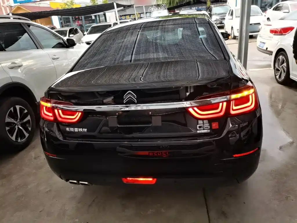 Citroen C6 — миниатюра 6