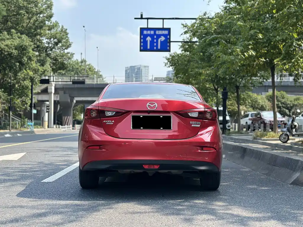Mazda 3 Axela — миниатюра 5