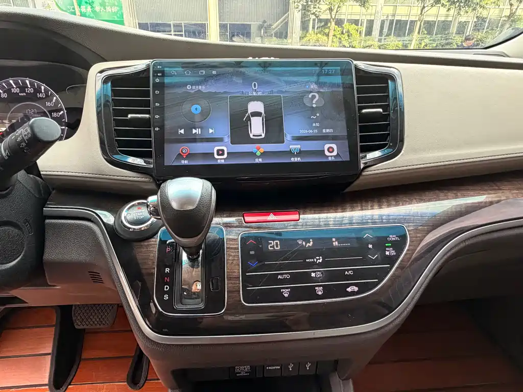 Honda Odyssey 2015 2.4L Comfort