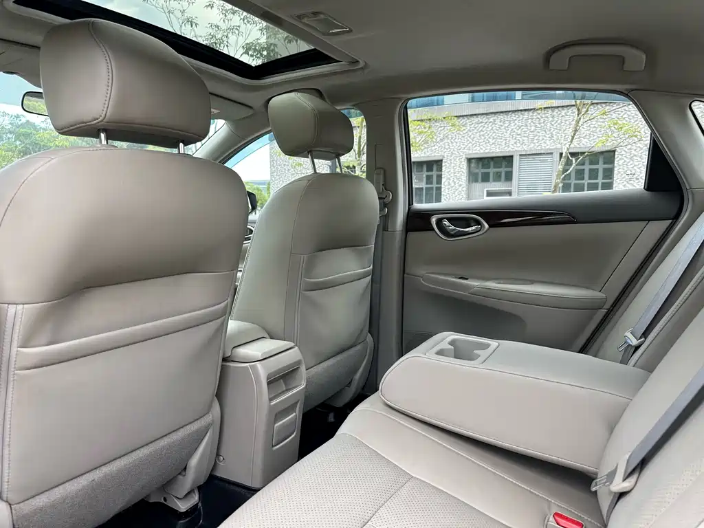 Nissan Sylphy — миниатюра 6