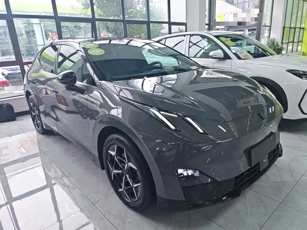 Lynk & Co 20 — миниатюра 4