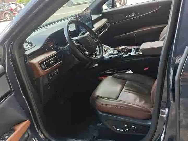 Lincoln Nautilus 2021 2.7T