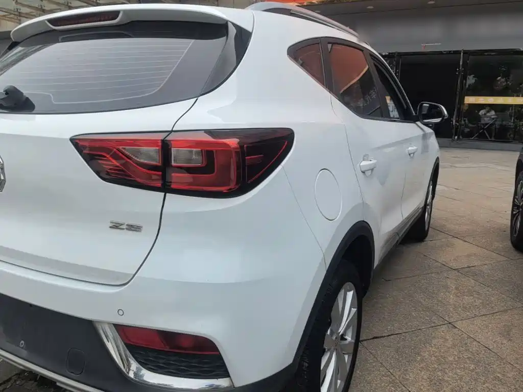 MG ZS — миниатюра 8