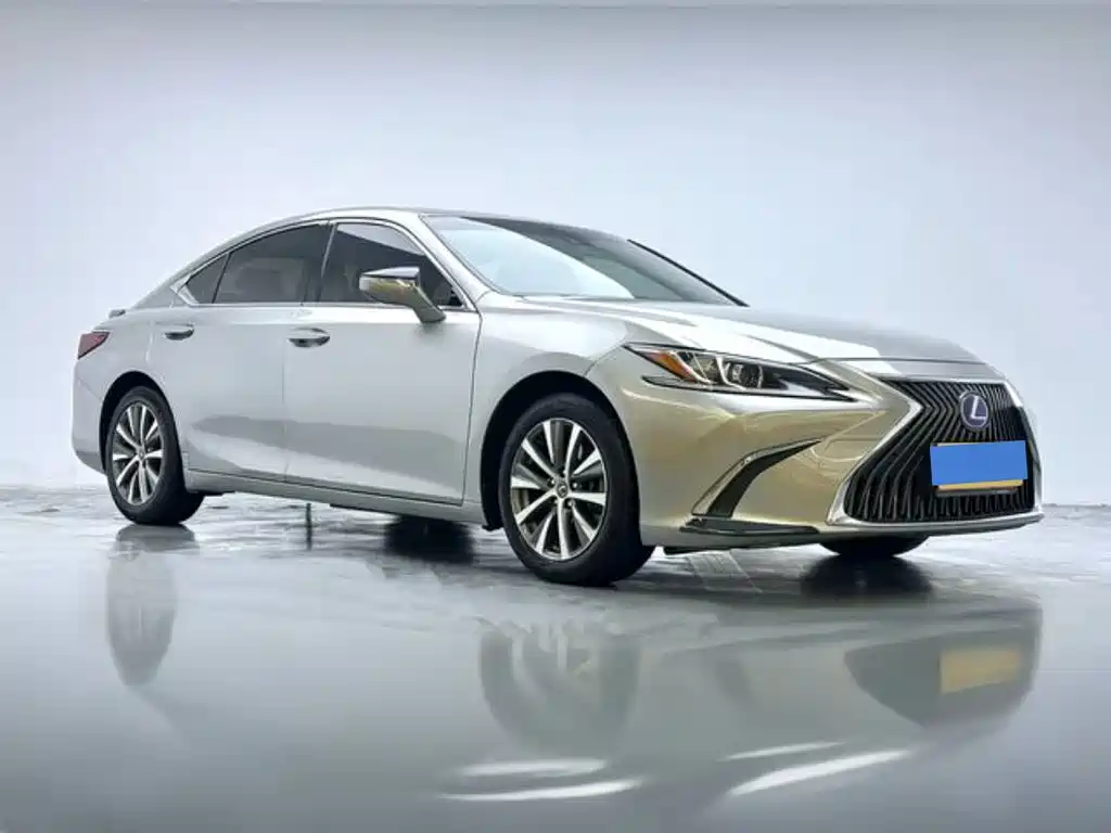 Lexus ES — миниатюра 3
