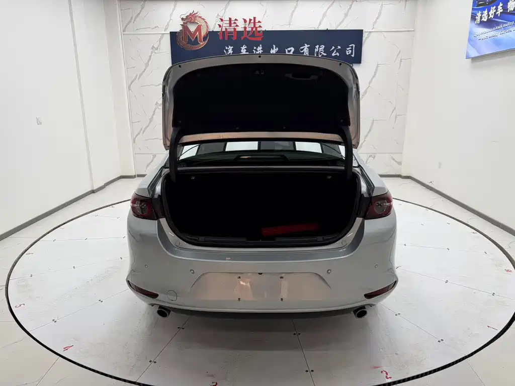 Mazda 3 Axela — миниатюра 7