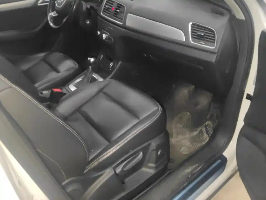 Audi Q3 — миниатюра 8