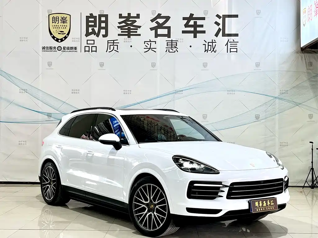 PORSCHE CAYENNE