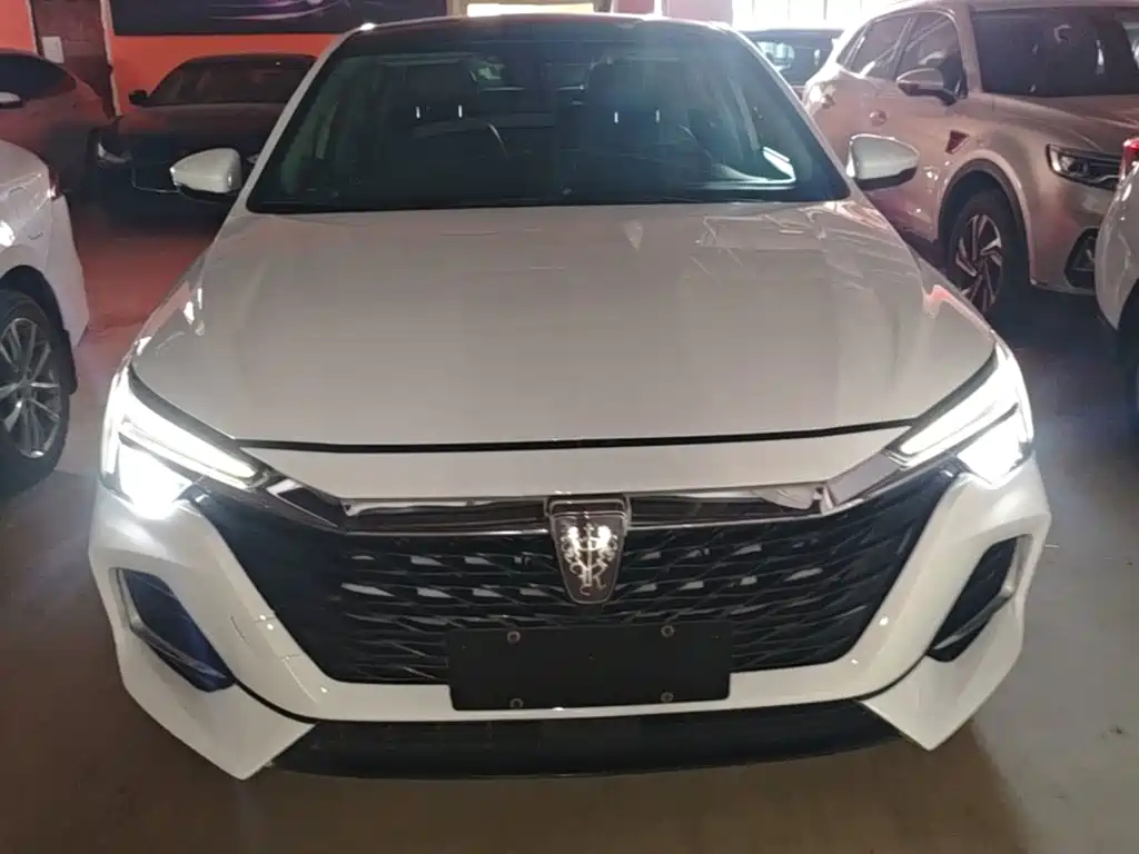 Roewe i6 MAX New Energy — миниатюра 3